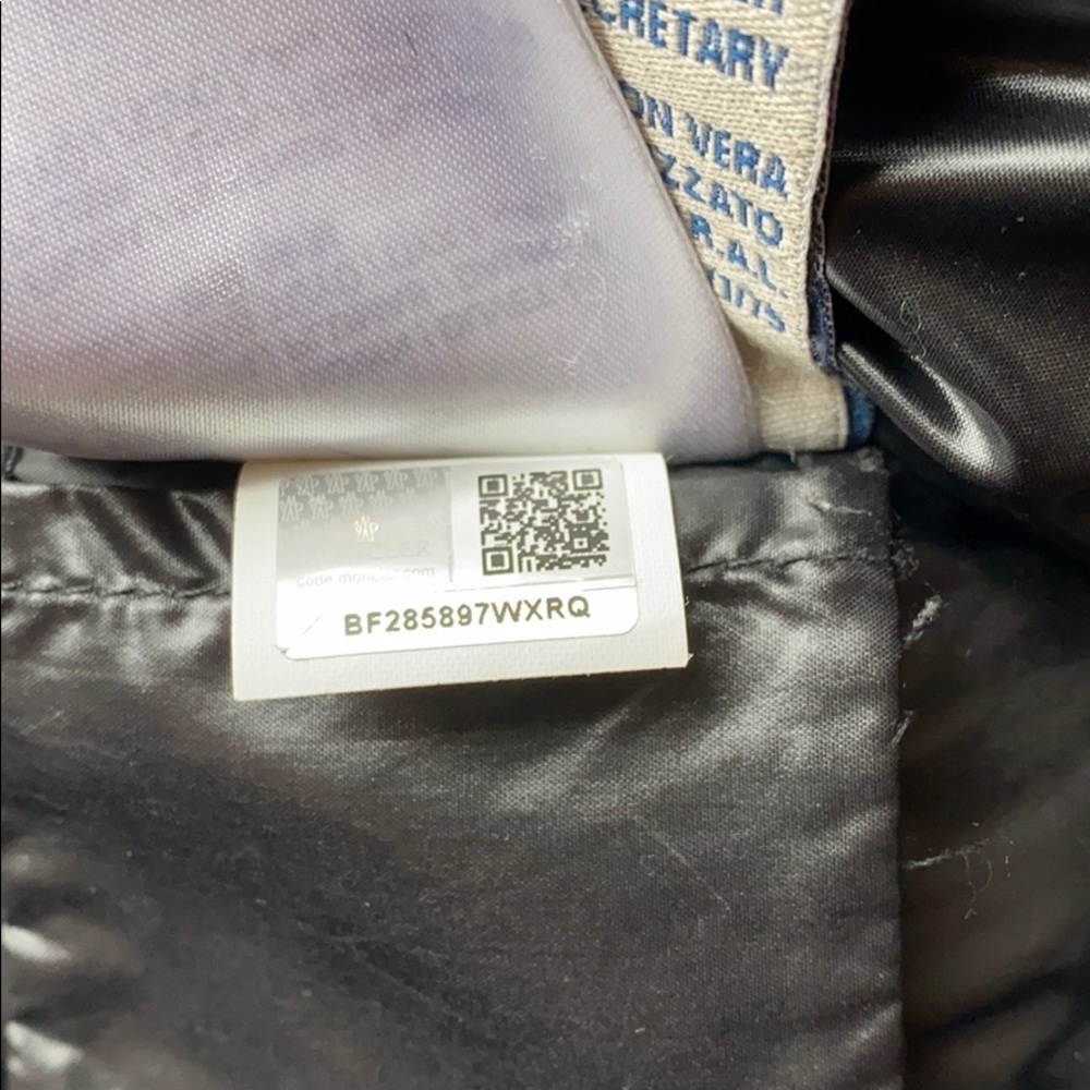 MONCLER Maya jacket - Picture 12 of 13